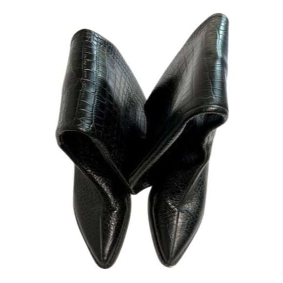 Alias Mae Lou Boots in Black - Picture 4 of 7